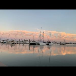 Meet your Posher, Emilee